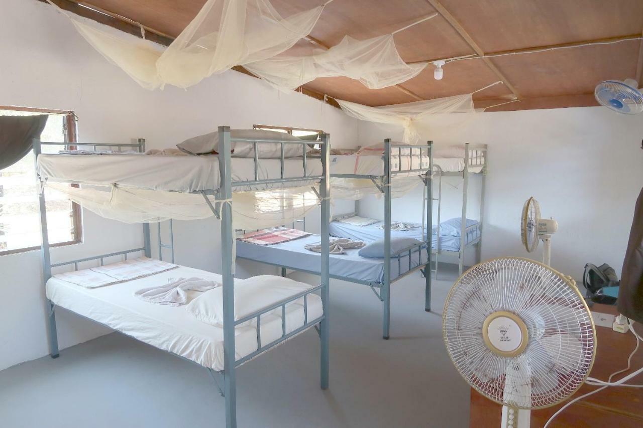 Atauro Dive Resort Backpackers Hostel Beloi Extérieur photo